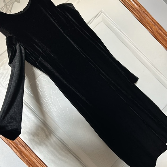 Calvin Klein Velvet Black Cold Shoulder Dress - Picture 6 of 7